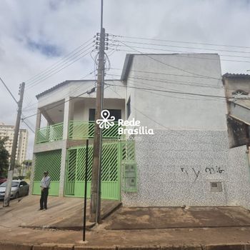 Foto 2 do(a) Casa de 7 quartos à venda em Samambaia Norte (Samambaia), Brasília