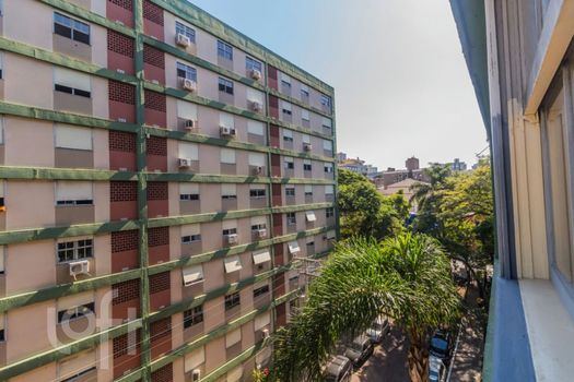Foto 6 do(a) Apartamento de 1 quartos à venda em Petrópolis, Porto Alegre