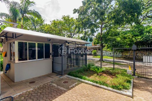Foto 23 do(a) Apartamento de 2 quartos à venda em Teresópolis, Porto Alegre