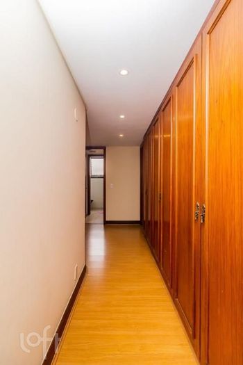 Foto 41 do(a) Apartamento de 3 quartos à venda em Mont Serrat, Porto Alegre