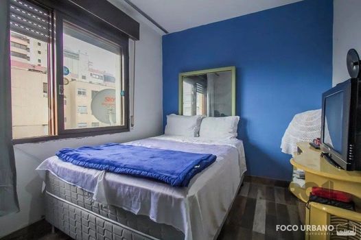 Foto 7 do(a) Flat de 2 quartos à venda em Vila Ipiranga, Porto Alegre