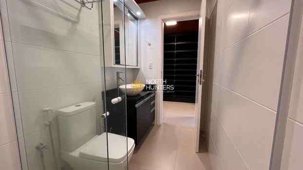 Foto 43 do(a) Apartamento de 4 quartos para alugar em Jurerê, Florianópolis