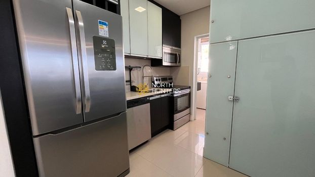 Foto 9 do(a) Apartamento de 4 quartos para alugar em Jurerê, Florianópolis