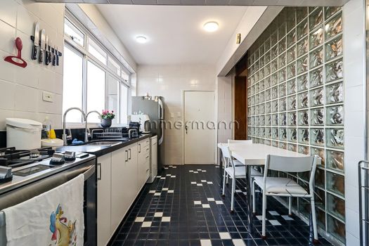 Foto 39 do(a) Apartamento de 3 quartos à venda em Jardim das Bandeiras, São Paulo