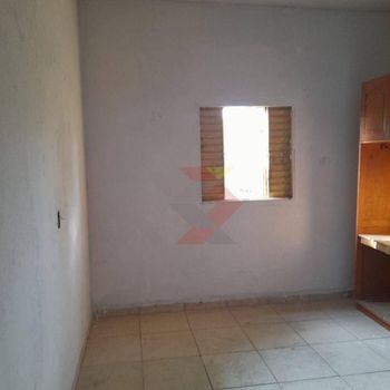 Foto 13 do(a) Casa de 3 quartos à venda em Residencial Itaipu, Goiânia