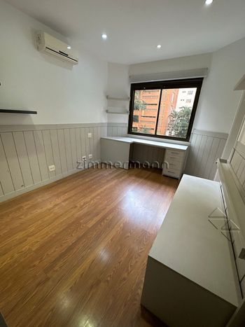 Foto 9 do(a) Apartamento de 3 quartos à venda em Itaim Bibi, São Paulo