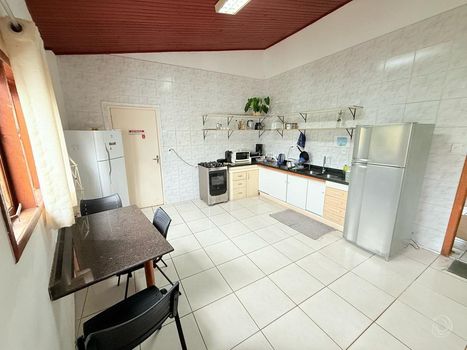 Foto 5 do(a) Hotel / Motel / Pousada de 7 quartos à venda em Trindade, Florianópolis