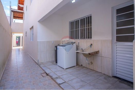 Foto 41 do(a) Casa de 4 quartos à venda em Nova Cerejeira, Atibaia