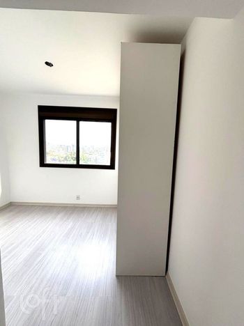 Foto 32 do(a) Apartamento de 3 quartos à venda em Santa Cecília, Porto Alegre