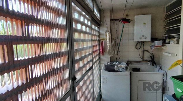 Foto 9 do(a) Flat de 3 quartos à venda em Teresópolis, Porto Alegre