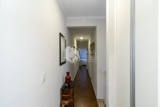 Foto 9 do(a) Casa de 3 quartos à venda em Vila São Vicente, São Paulo