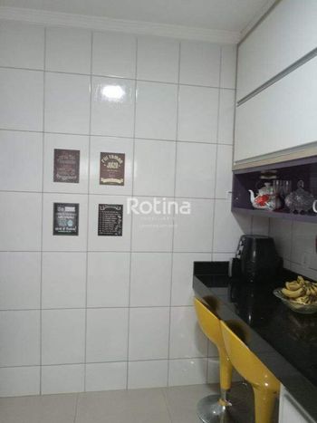 Foto 7 do(a) Apartamento de 2 quartos à venda em Gávea, Uberlândia