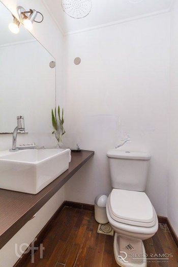 Foto 4 do(a) Apartamento de 2 quartos à venda em Menino Deus, Porto Alegre