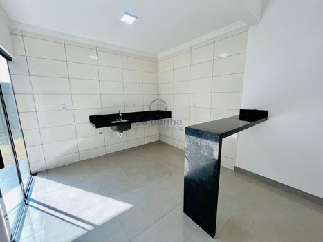 Foto 4 do(a) Casa de 3 quartos à venda em Vila Planalto, Campo Grande