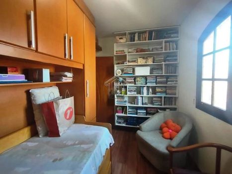 Foto 23 do(a) Casa de 3 quartos à venda em Jardim Maria Estela, São Paulo