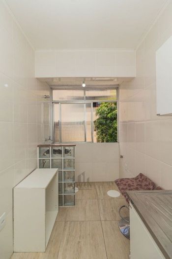 Foto 13 do(a) Apartamento de 1 quartos à venda em Medianeira, Porto Alegre