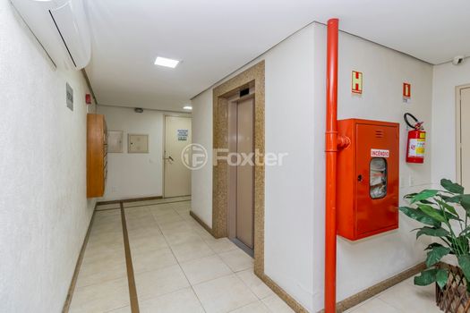 Foto 6 do(a) Sala / Conjunto Comercial false à venda em Rio Branco, Porto Alegre