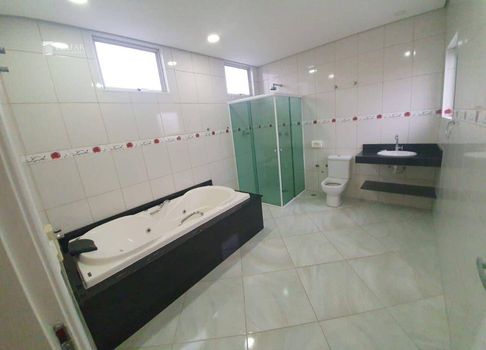 Foto 6 do(a) Casa de 3 quartos à venda em Vila Lavínia, Mogi das Cruzes