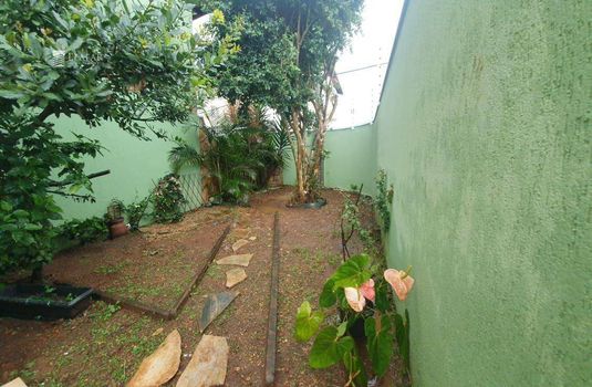 Foto 31 do(a) Casa de 3 quartos à venda em Vila Lavínia, Mogi das Cruzes