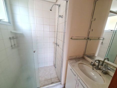 Foto 11 do(a) Flat de 3 quartos à venda em Jardim do Salso, Porto Alegre