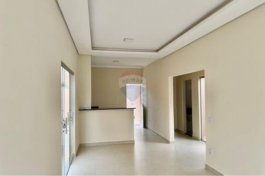 Foto 1 do(a) Casa de 2 quartos à venda em Jardim Ângelo Jurca, Ribeirão Preto