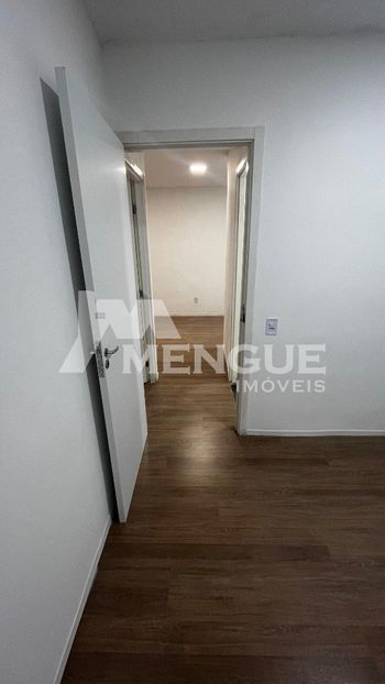 Foto 14 do(a) Apartamento de 2 quartos à venda em Mário Quintana, Porto Alegre
