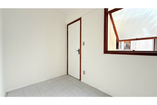 Foto 4 do(a) Apartamento de 2 quartos à venda em Bom Fim, Porto Alegre