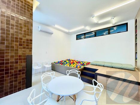 Foto 3 do(a) Apartamento de 3 quartos para alugar em Ponta Verde, Maceió