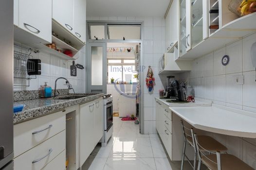 Foto 7 do(a) Apartamento de 3 quartos à venda em Vila Gumercindo, São Paulo