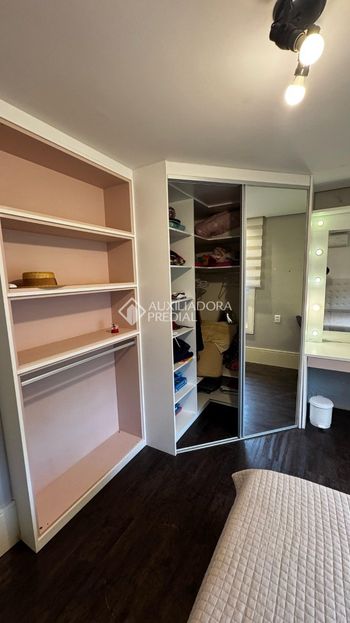 Foto 37 do(a) Casa em Condomínio de 3 quartos à venda em Jardim do Salso, Porto Alegre