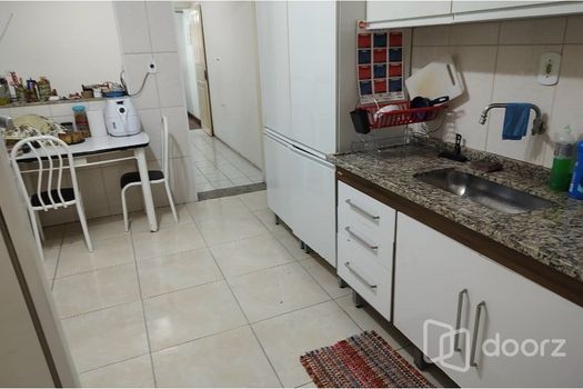 Foto 4 do(a) Casa de 3 quartos à venda em Vila Nivi, São Paulo