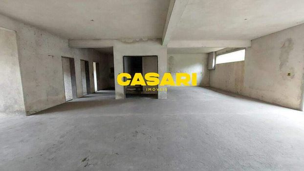 Foto 4 do(a) Casa de 4 quartos à venda em Vila Euclides, São Bernardo do Campo