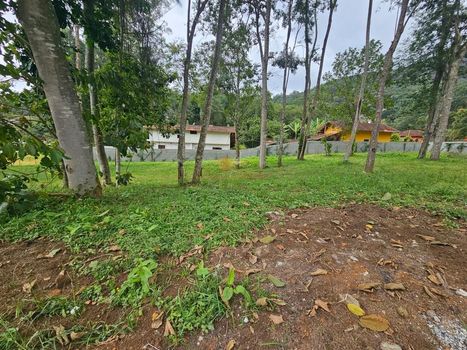 Foto 13 do(a) Terreno false à venda em Parque do Imbui, Teresópolis