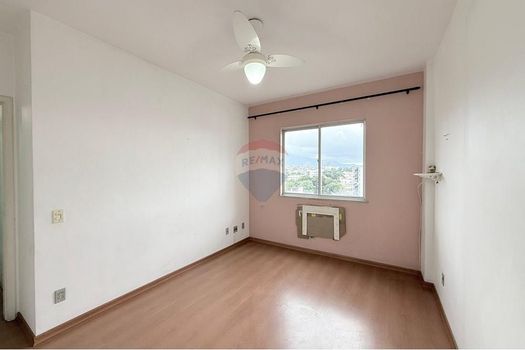 Foto 19 do(a) Apartamento de 2 quartos à venda em Taquara, Rio de Janeiro