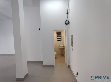 Foto 6 do(a) Loja de 1 quartos para alugar em São Geraldo, Porto Alegre