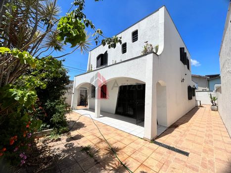 Foto 6 do(a) Casa de 3 quartos à venda em Alto Ipiranga, Mogi das Cruzes