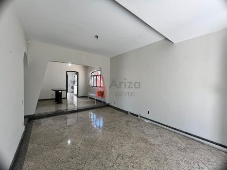 Foto 4 do(a) Casa de 3 quartos à venda em Alto Ipiranga, Mogi das Cruzes