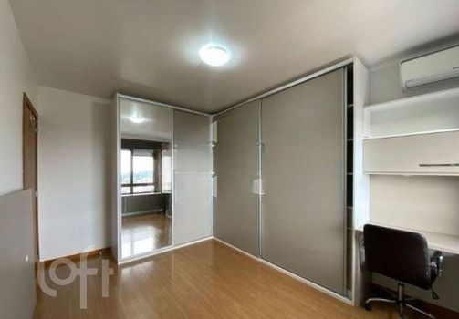 Foto 10 do(a) Apartamento de 2 quartos à venda em Boa Vista, Porto Alegre