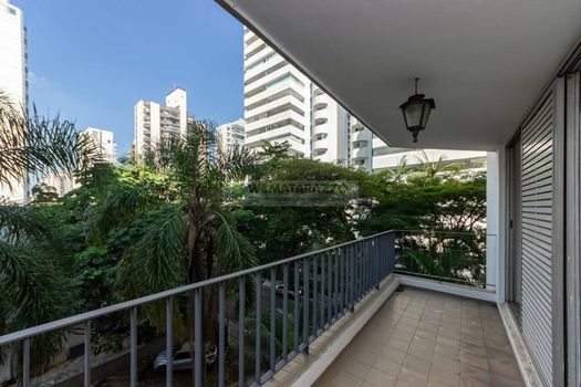 Foto 1 do(a) Apartamento de 3 quartos à venda em Indianópolis, São Paulo