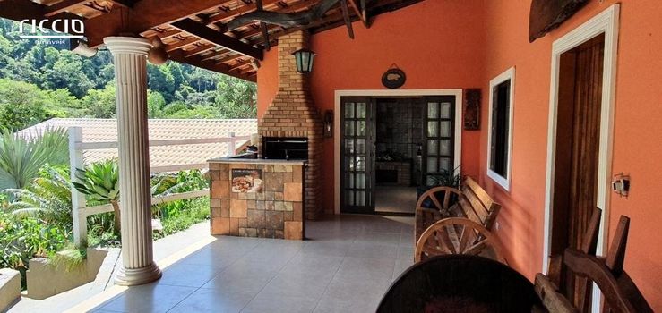 Foto 3 do(a) Fazenda / Sítio / Chácara de 4 quartos à venda em Buquirinha, São José dos Campos