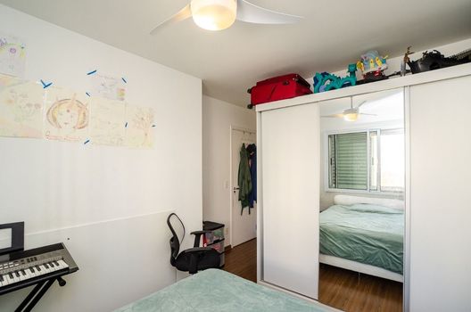 Foto 20 do(a) Apartamento de 4 quartos à venda em Jardim Londrina, São Paulo