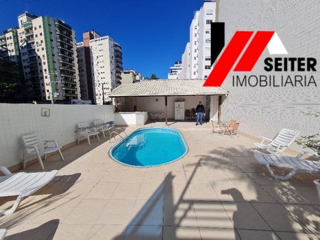 Foto 15 do(a) Apartamento de 4 quartos à venda em Agronômica, Florianópolis