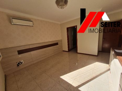 Foto 5 do(a) Apartamento de 4 quartos à venda em Agronômica, Florianópolis