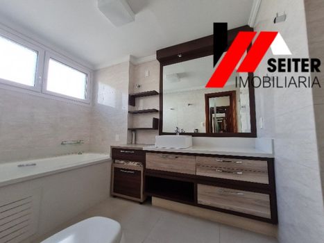 Foto 16 do(a) Apartamento de 4 quartos à venda em Agronômica, Florianópolis