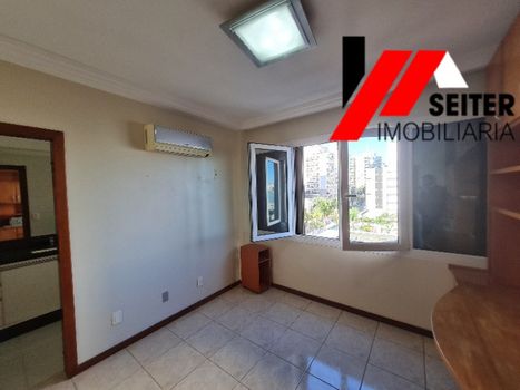 Foto 17 do(a) Apartamento de 4 quartos à venda em Agronômica, Florianópolis