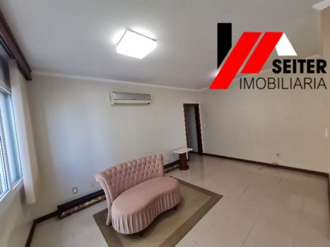 Foto 11 do(a) Apartamento de 4 quartos à venda em Agronômica, Florianópolis