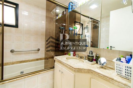 Foto 14 do(a) Apartamento de 3 quartos à venda em Vila Nova Conceição, São Paulo