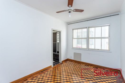 Foto 13 do(a) Apartamento de 4 quartos à venda em Centro Histórico, Porto Alegre