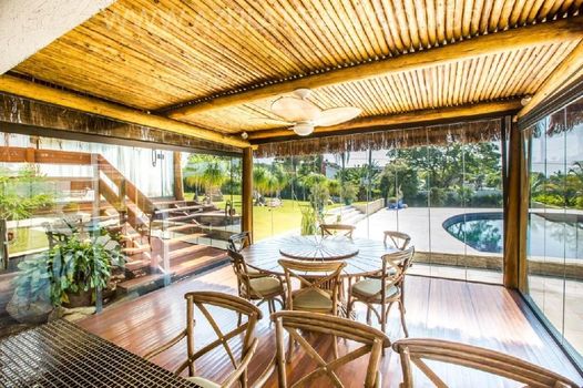 Foto 30 do(a) Casa de 4 quartos à venda em Vila Santista, Atibaia