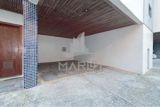 Foto 32 do(a) Apartamento de 2 quartos à venda em Passo da Areia, Porto Alegre